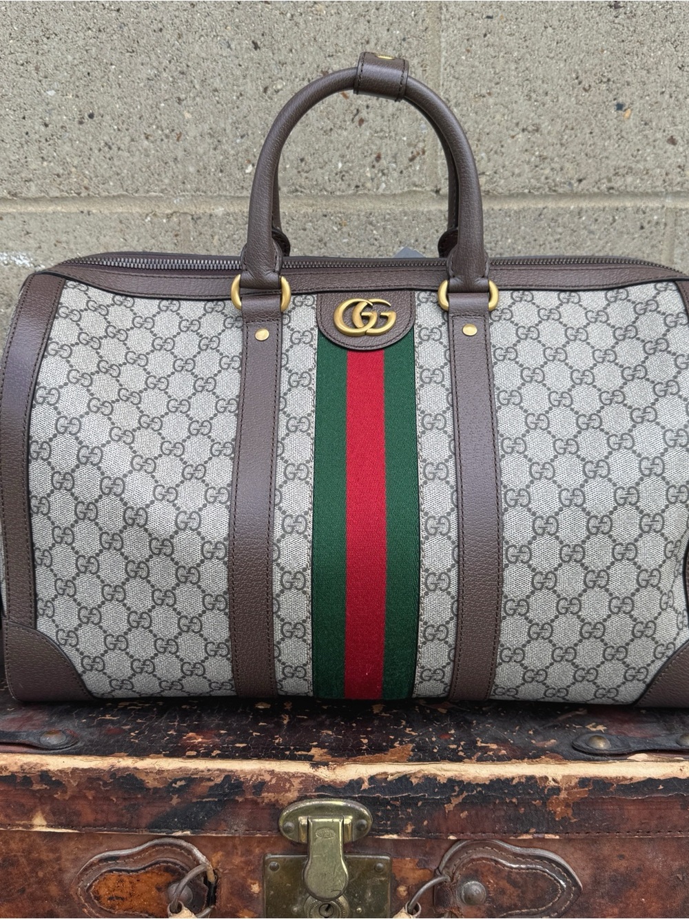 Gucci GG Supreme Canvas Savoy Large Duffel Leather Trim and Green-Red Webbing